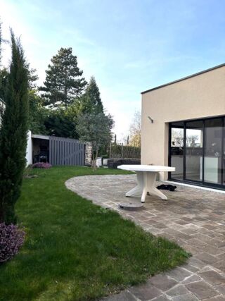  Maison � vendre 8 pi�ces 189 m�