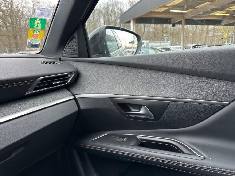 3008 II 1.6 PURETECH 180 S&S GT LINE EAT8 2019 occasion 78240 Chambourcy