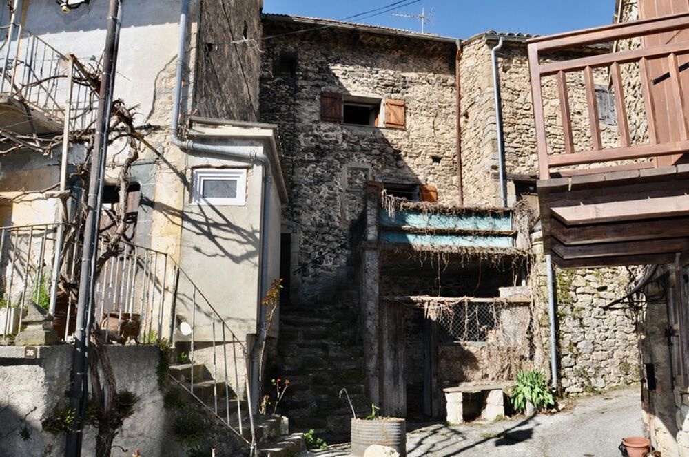 Dpt Alpes de Haute Provence (04), à vendre Proche ANNOT Maison de village en pierres 3 pièces, 60m², Cave et Terrasse