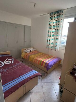  Appartement  vendre 4 pices 80 m