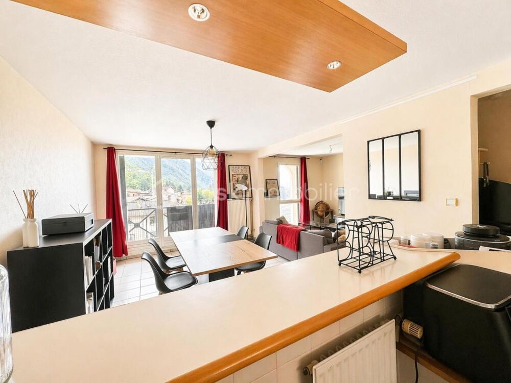 Appartement en duplex avec garage sur la commune de Voreppe