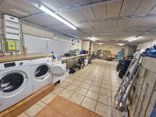  Maison  vendre 6 pices 164 m