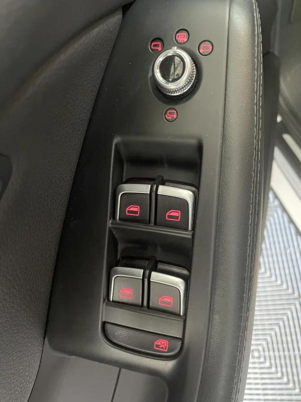 SQ5 3.0 TDI quattro TIPTRONIC 313 2013 occasion 17139 Dompierre-sur-Mer