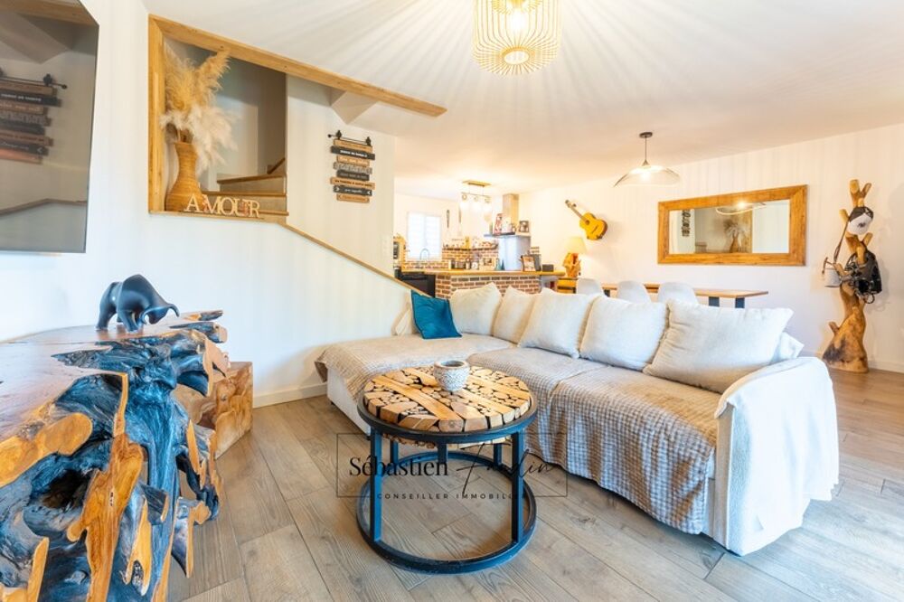 Vente Appartement Dpt Var (83), à vendre LE BEAUSSET appartement T4 de 84 m² - Terrasse de 18 m² - Stationnement privatif - Résidence sécurisée Le beausset