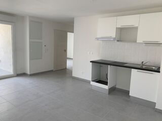  Appartement à louer 2 pièces 45 m²