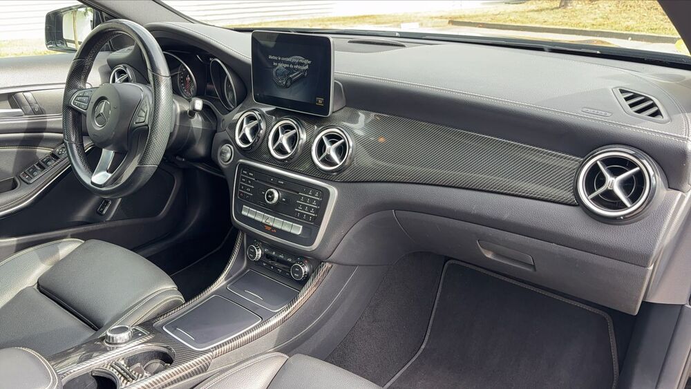 Classe GLA 200 d 136 7G-Tronic Starlight Edition - Entretien constructe 2019 occasion 95330 Domont
