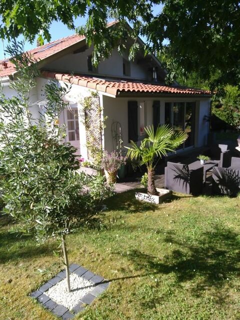   Maison de 110m2 à louer sur Soorts-Hossegor Maison - 5 pièce(s) - 110 m²
