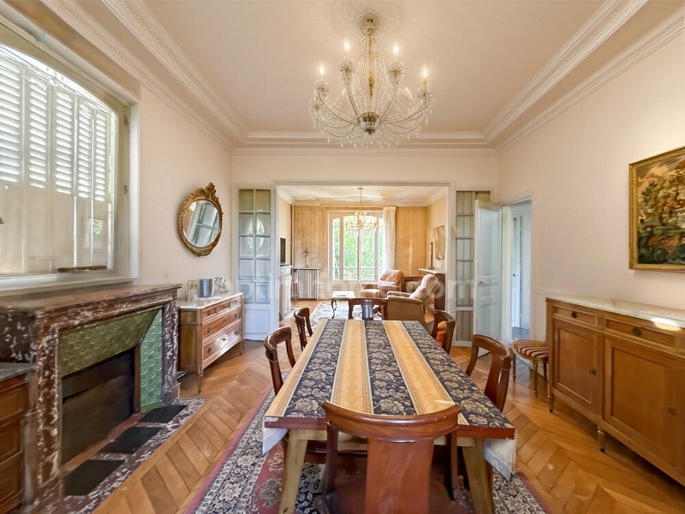 PROPRIETE - MAISON BOURGEOISE D'EXCEPTION 10 PIECES - 220 m2 - TERRAIN 2500 m2