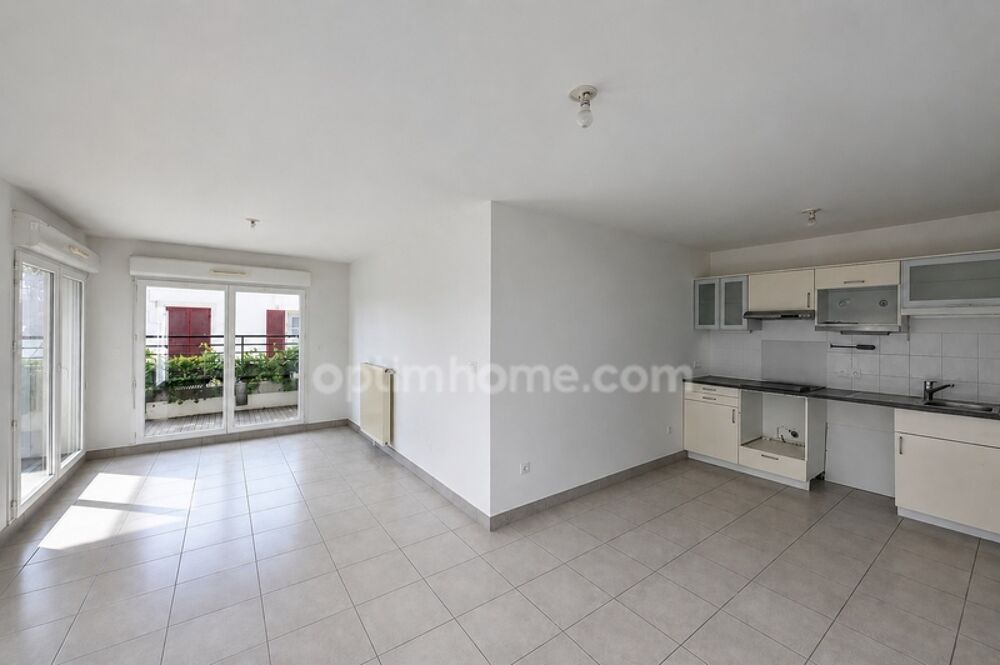 Vente Appartement THORIGNY SUR MARNE (77) - APPARTEMENT 3 PIECES 70M2 - 2 CHAMBRES - LUMINEUX - TERRASSE - RESIDENCE RECENTE - CAVE - PARKING EN S Thorigny sur marne