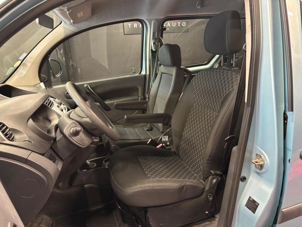 Kangoo 1.5 dCi 90 Extrem ( Am&eacute;nag&eacute; TPMR si&egrave;ge passager avant ) 2013 occasion 78200 Mantes La Jolie