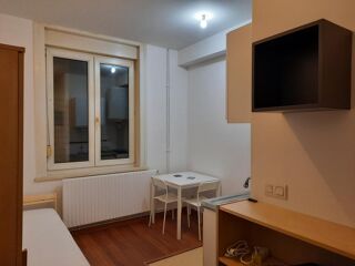  Appartement à louer 1 pièce 14 m²