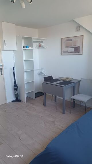  Appartement à louer 1 pièce 14 m²