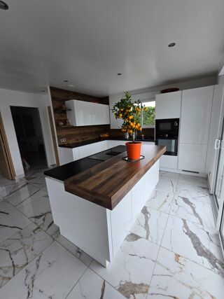  Maison � vendre 4 pi�ces 135 m�