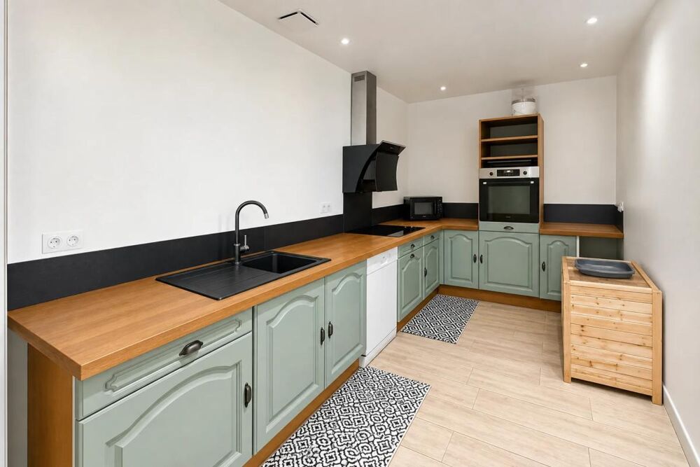Vente Maison Maison 6 pièces 113 m² à Roquefort, charme ancien Roquefort