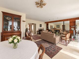  Appartement à vendre 6 pièces 132 m²