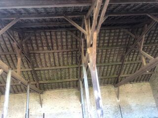  Remise / Grange � vendre 1 pi�ce 250 m�