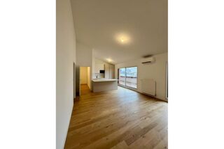  Appartement � vendre 4 pi�ces 96 m�