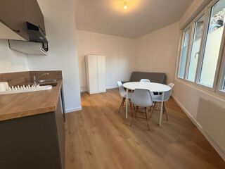  Appartement à louer 1 pièce 20 m²