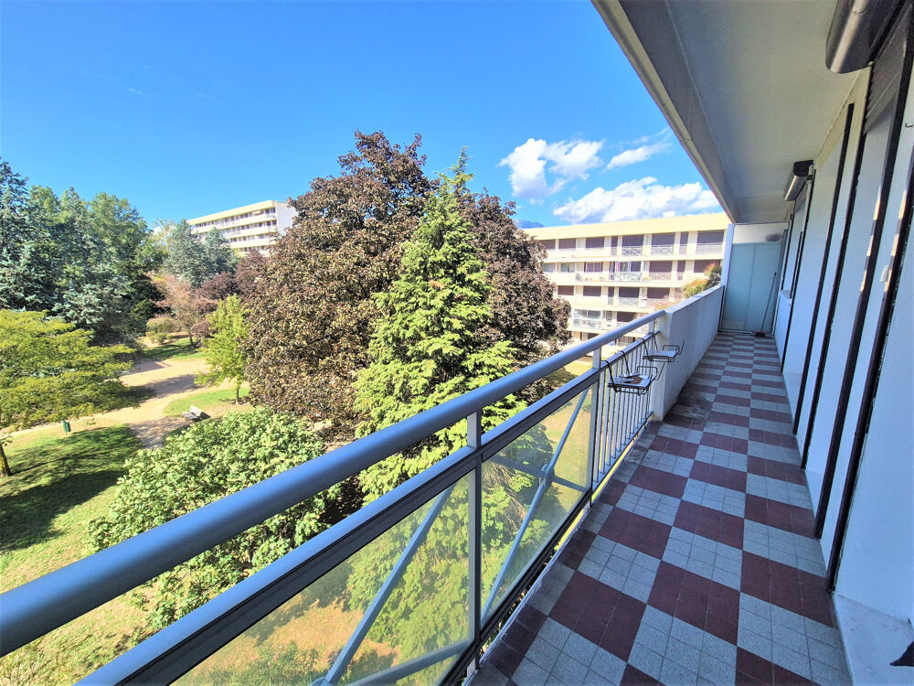 Vente Appartement EYBENS – T4 73 m² AVEC VUE SUR LES MONTAGNES, ÉTAGE ÉLEVÉ, BALCON, SEJOUR DOUBLE ET PLACE DE PARKING PRIVATIVE Eybens