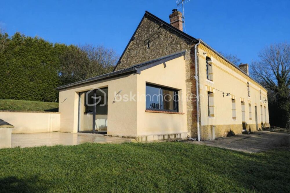 A vendre - Maison du 17éme siècle entièrement rénovée de 217 m2