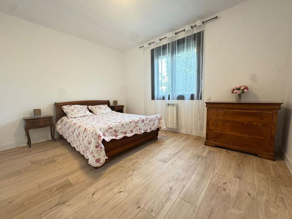Vente Maison La maison qui s'adapte à votre vie : famille, professionnel, location ou investissemen Marignane