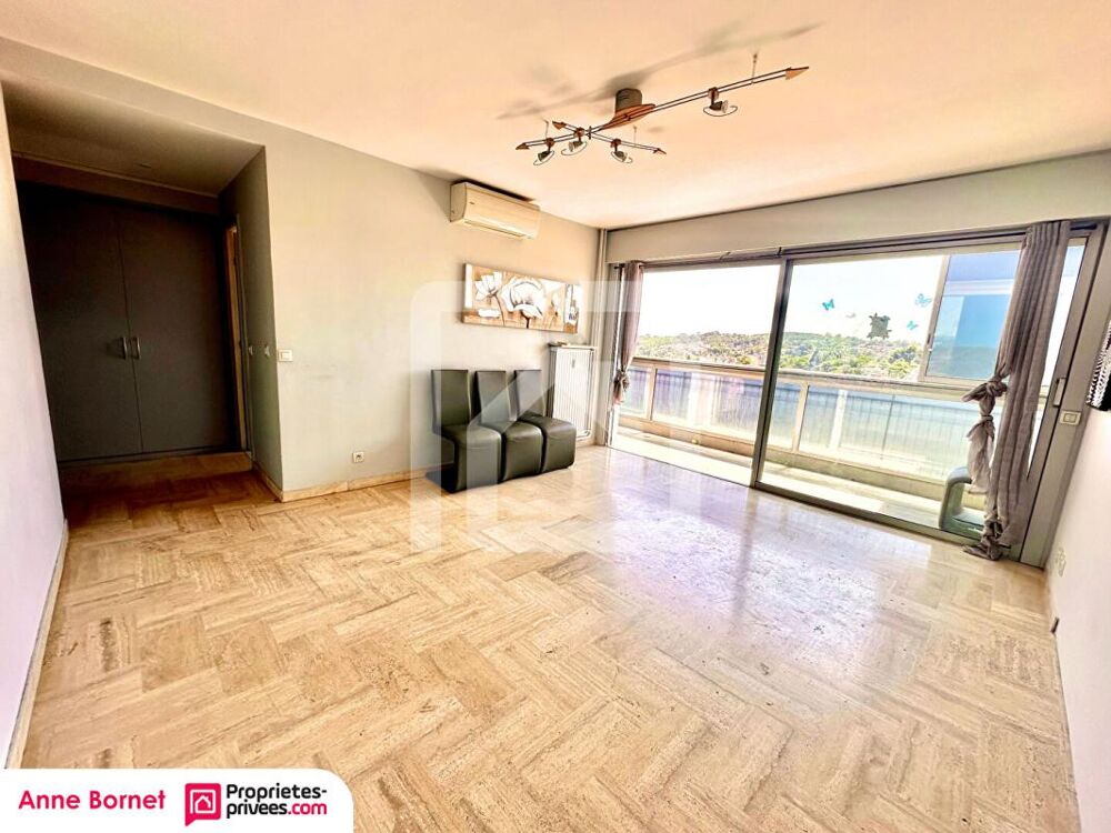 Vente Appartement Appartement 4 pièces 89 m2 avec 3 loggias, parking au sous-sol Le cannet