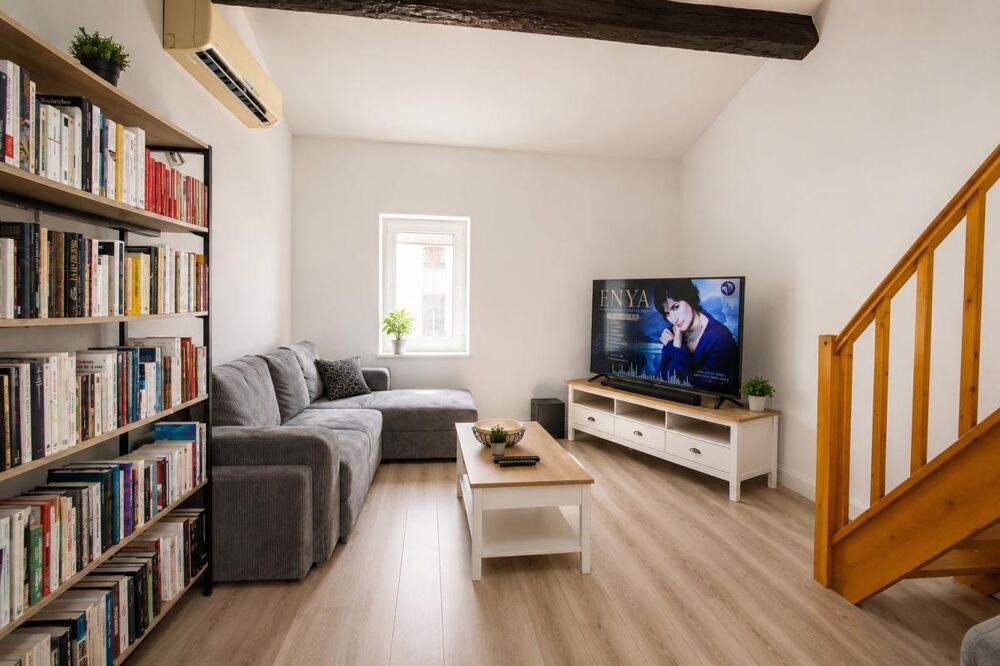 Vente Immeuble Immeuble de rapport  2 appartements et grand garage de 90 m Argeliers Argeliers