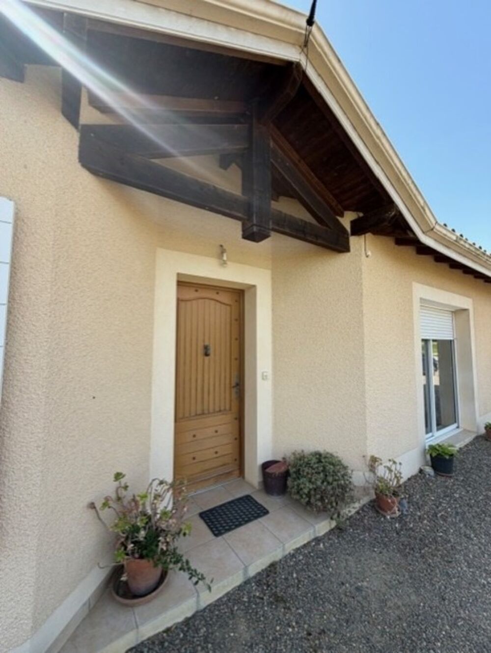 PLAISANCE (32): agréable MAISON de 2009, 3 chambres, gande piece de vie, VUE, calme, 2300m2 jardin clos plat