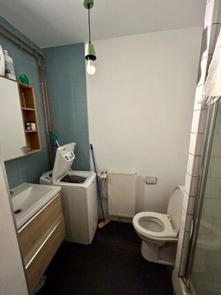  Appartement à louer 2 pièces 32 m²