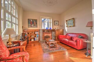  Propriété/château à vendre 6 pièces 130 m²