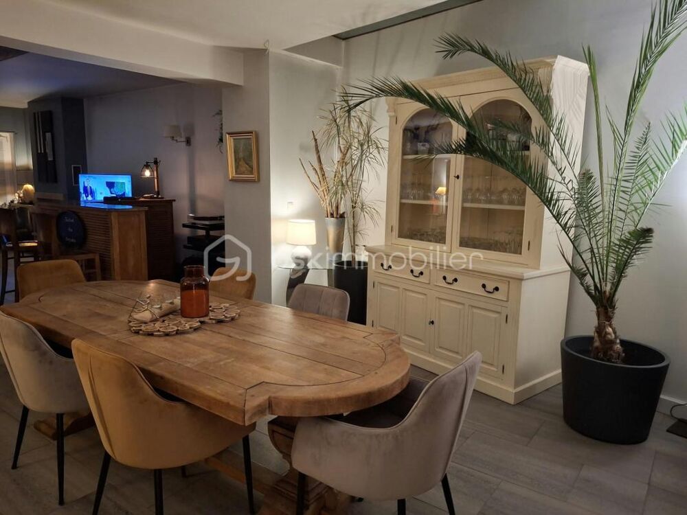 Vente Maison MAISON FAMILIALE DE 155 m² AVEC JARDIN, CHEMINÉE ET GARAGE** Cysoing