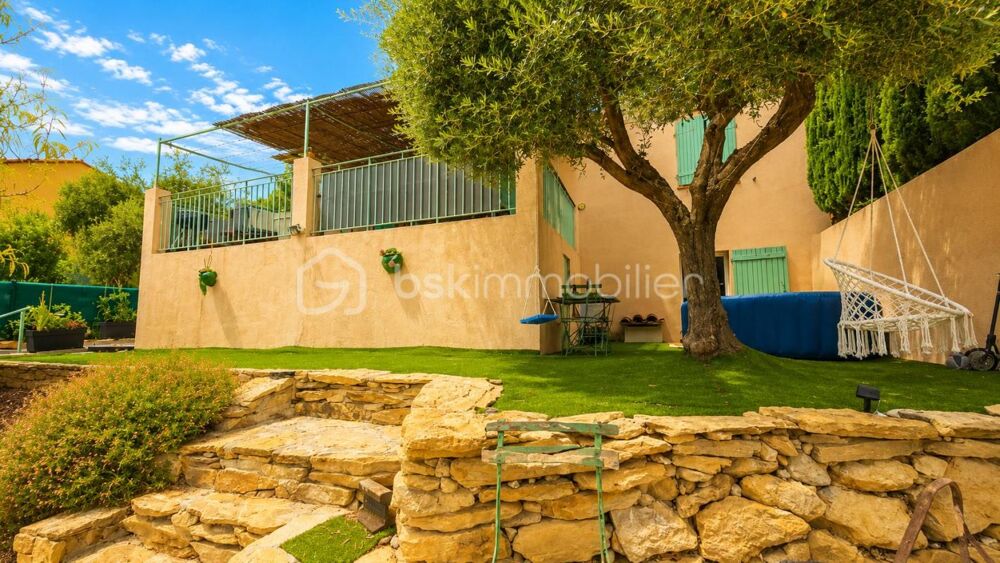 à vendre  Maison La Cadière-d'Azur (83740)