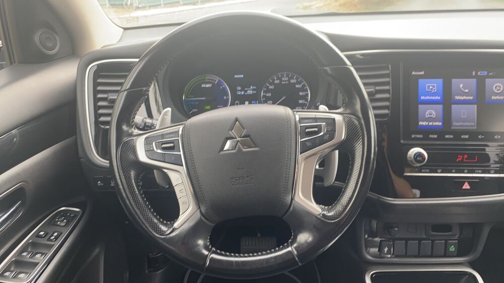 Outlander 2.4 MIVEC 208 Hybrid 4WD BVA6 Buisness 2020 occasion 33150 Cenon
