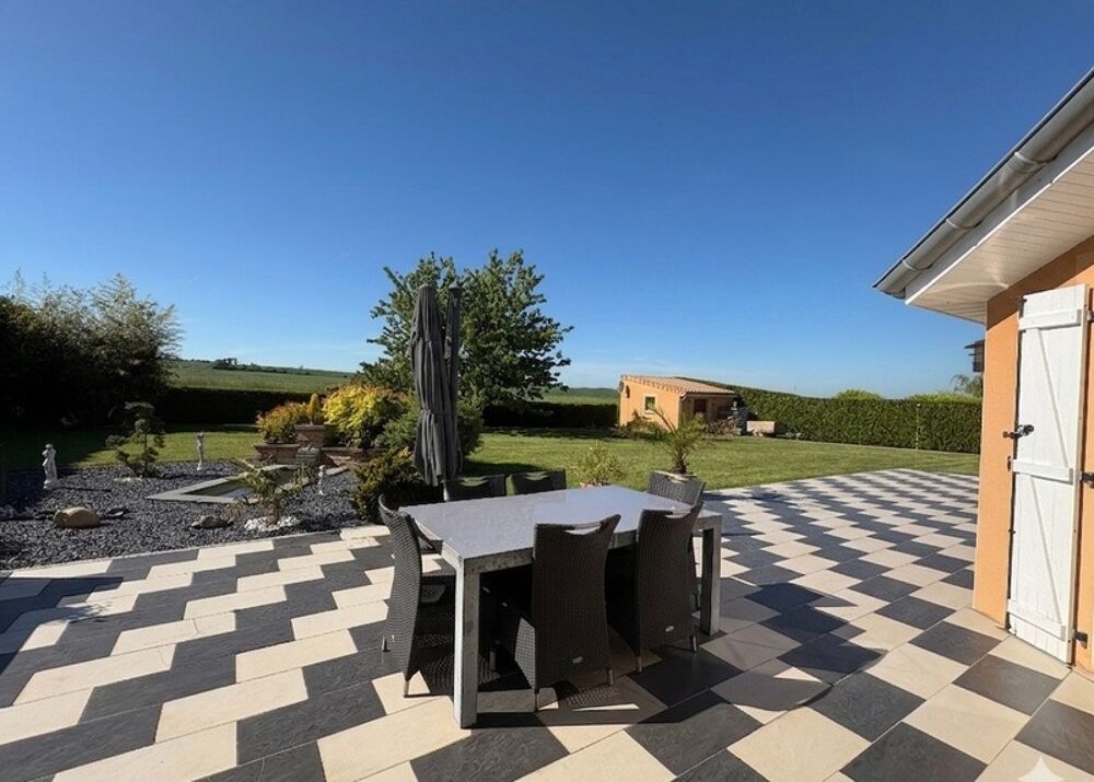 Maison à vendre 6 pièces (54)