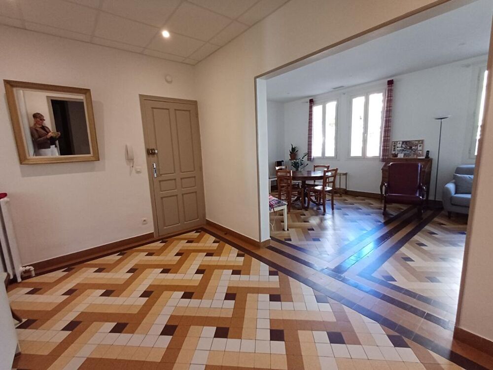 Vente Immeuble Immeuble art déco au palais des rois de Majorque- 280 m2 habitable + grenier aménagé, cave, garage et jardin Perpignan