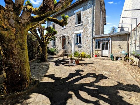   Maison Maison - 9 pice(s) - 248 m