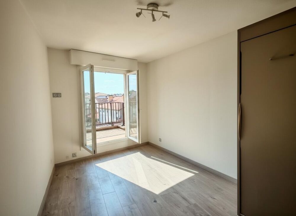 Appartement 1 pièce(s) 23.39 m2