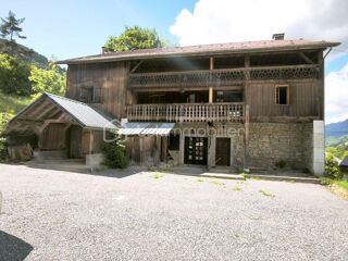  Remise / Grange à vendre 11 pièces 245 m² Mieussy