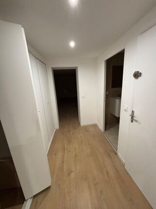 Location Appartement Studio de 46m2 à louer sur Le Puy-Sainte-Réparade Le puy sainte reparade