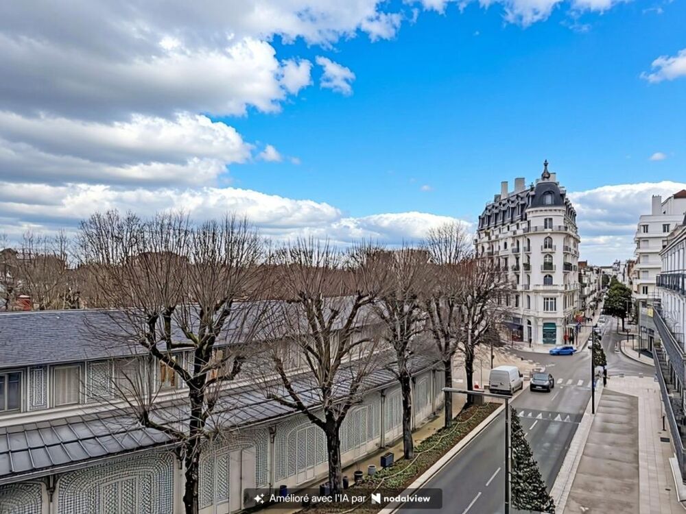 Vente Appartement VICHY – FACE AU PARC DES SOURCES – APPARTEMENT F2 AVEC BALCON, ASCENSEUR ET CAVE Vichy