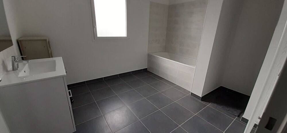 Location Maison Maison de 110m2 à louer sur Saint-Barthélemy-d'Anjou Saint barthelemy d anjou