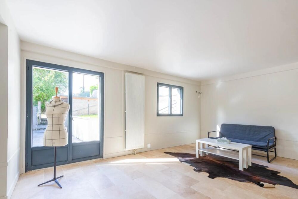 Maison rénovée 102 m²  3 chambres, terrasse  Le Pecq, à 200 m