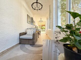  Villa à vendre 6 pièces 200 m²