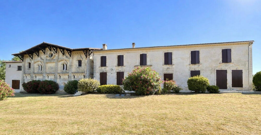 à vendre  Propriété/château Tauriac (33710)