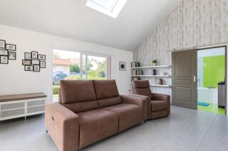  Maison à vendre 8 pièces 145 m²