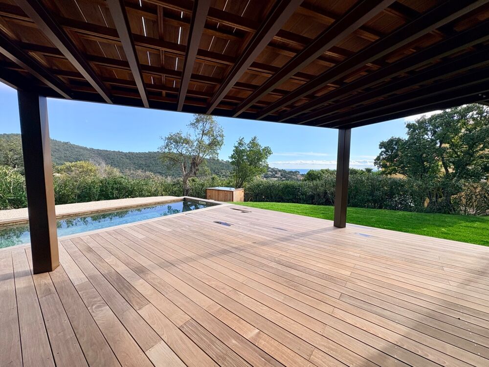 à vendre  Maison Les Issambres (83380)