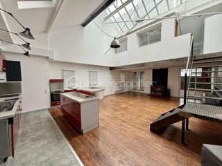  Loft à vendre 5 pièces 129 m²