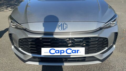 MG.ZS III 1.5 L HYBRID+ 197 ch Luxury - Premi&egrave;re main Garantie con 2025 occasion 49300 Cholet