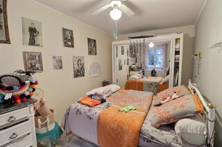  Immeuble � vendre 10 pi�ces 350 m�