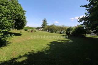  Terrain à vendre 692 m²